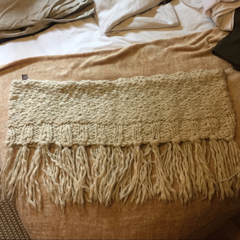 Fringed Infinity Scarf - Picture 2 of 3